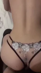 来汕头旅游的骚货在民宿里艹我