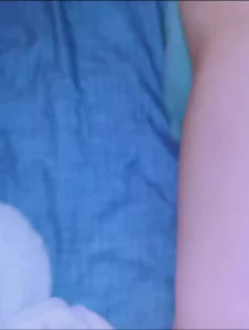 （求通过哇自拍）